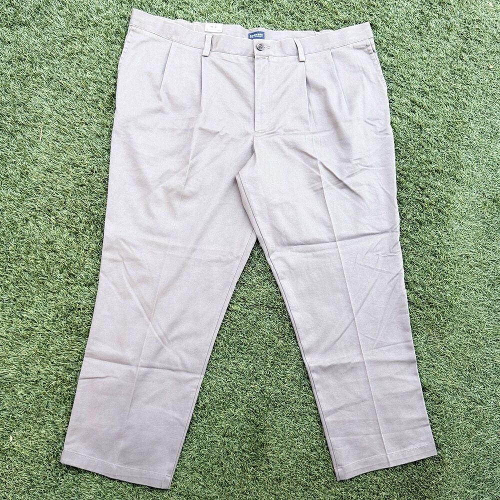 Dockers Easy Khaki Classic Fit Pleated Pants Gray 44x30 Comfort Waistband NWT